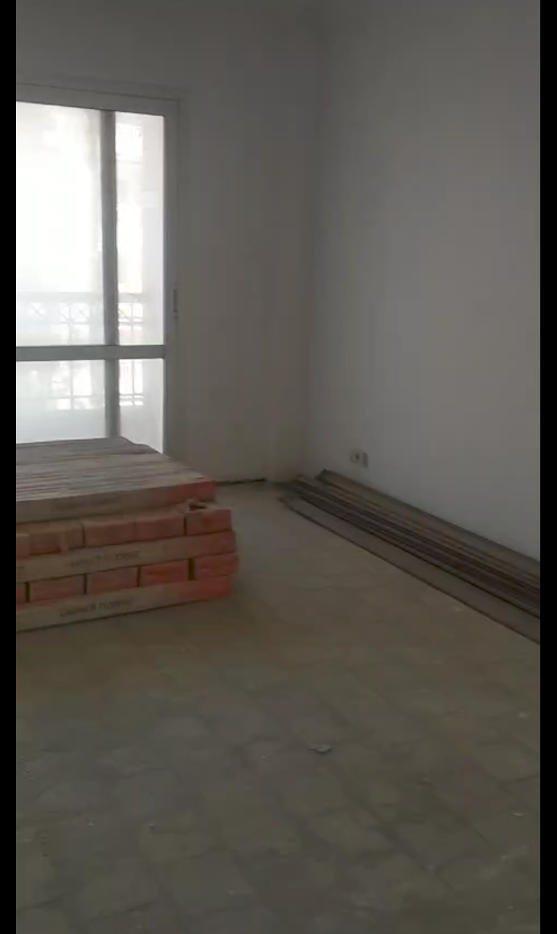 1000155183