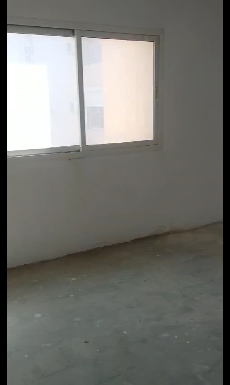 1000155189